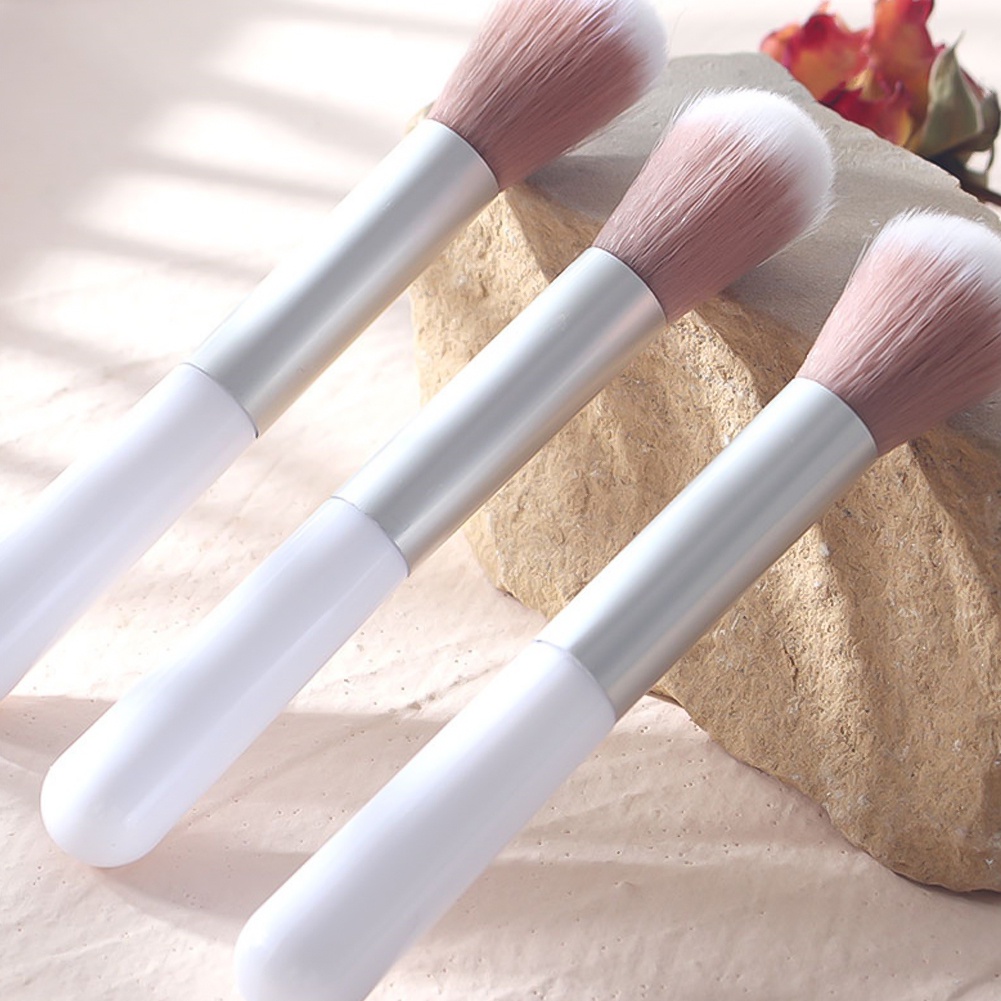 Blush Brush Light Loose Powder Brush honey powder brush makeup brush