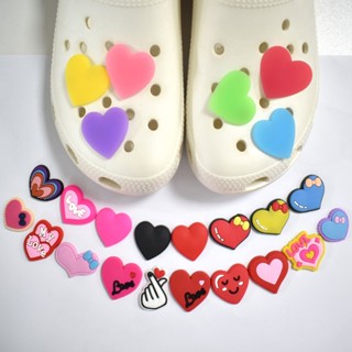 ใหม่ กระดุมติดรองเท้า Crocs Jibbitz ลายการ์ตูน หลากสีสัน DIY