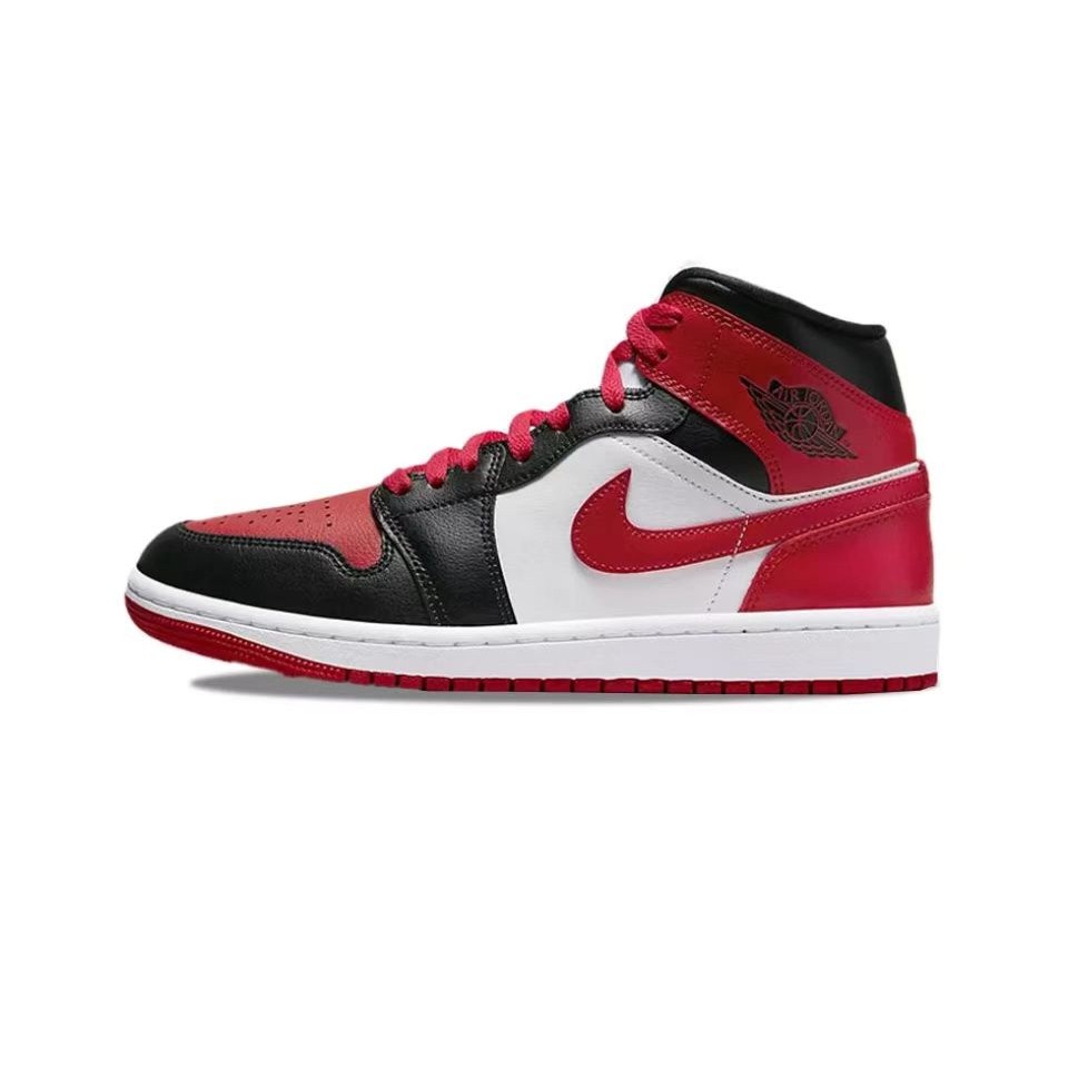 รองเท้าบาสเก็ตบอล-air-jordan-1-mid-bred-toe-ลิขสิทธิ์แท้