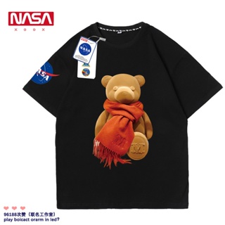 เสื้อยืดแขนสั้น คอกลม ผ้าฝ้ายแท้ พิมพ์ลายหมี NASA ทรงหลวม แฟชั่นฤดูร้อน สําหรับผู้ชาย และผู้หญิง ใหม่_22