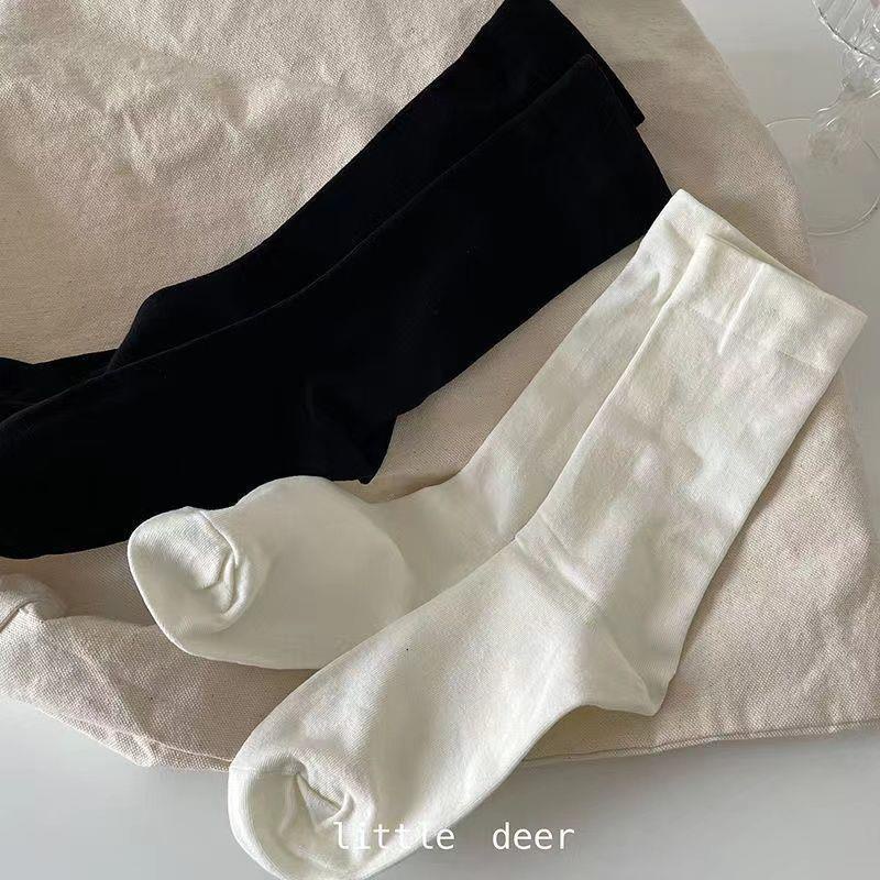 ภาพสินค้าถุงเท้าข้อยาว สีขาว แบบเรียบง่าย สไตล์ญี่ปุ่น แฟชั่นฤดูใบไม้ร่วง สําหรับผู้หญิง จากร้าน miniya.th บน Shopee ภาพที่ 2