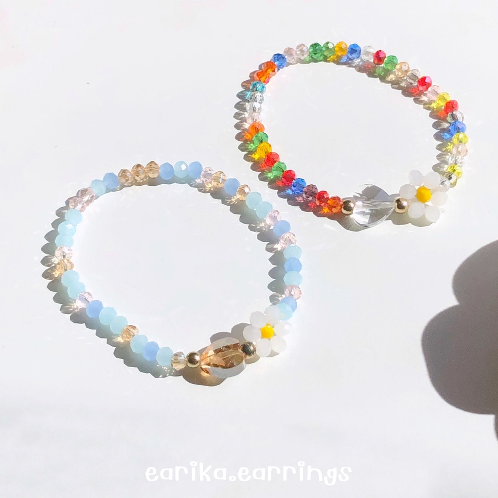 กรอกโค้ด-72w5v-ลด-65-earika-earrings-bloomish-beads-bracelet-สร้อยข้อมือลูกปัดดอกไม้-ฟรีไซส์ปรับขนาดได้