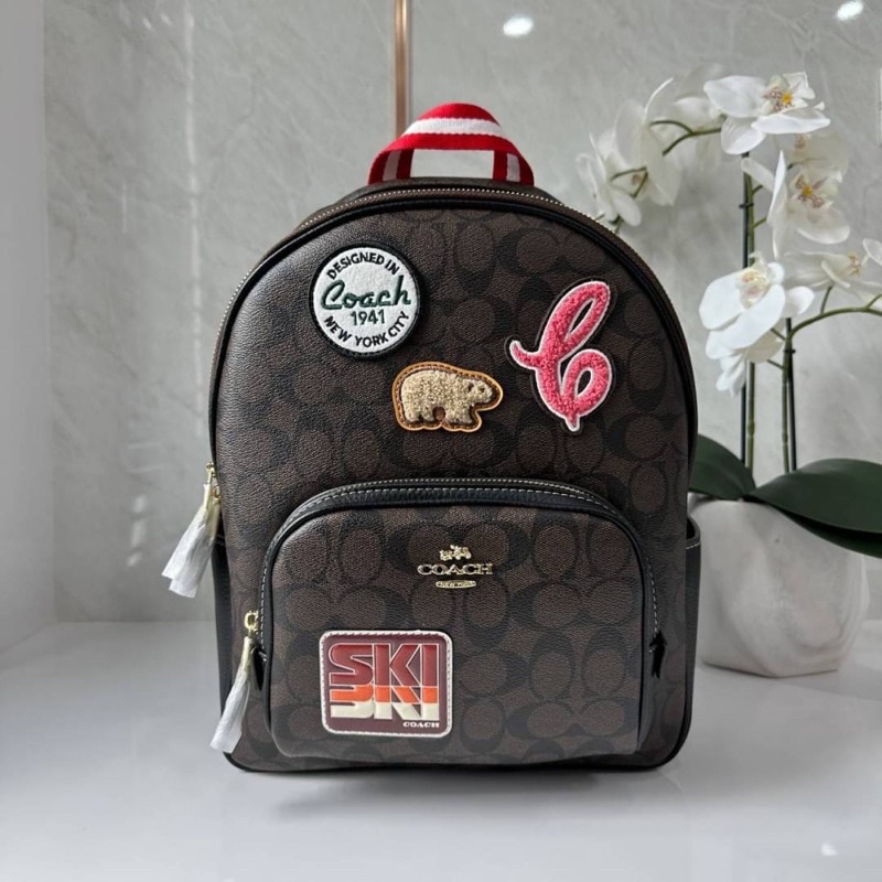 coach-ce595-court-backpack-in-signature-canvas-with-ski-patches