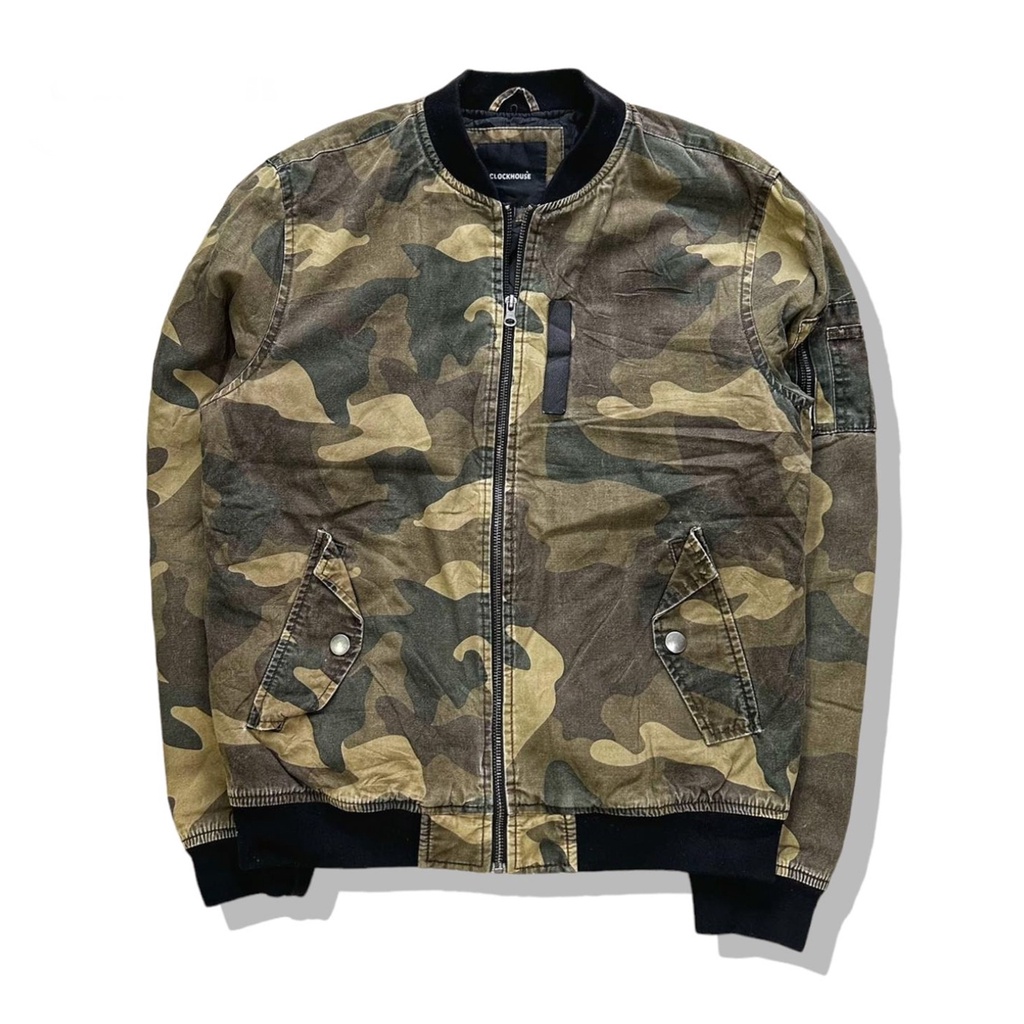 CLOCKHOUSE Camo Bomber Jacket รอบอก 43” | Shopee Thailand
