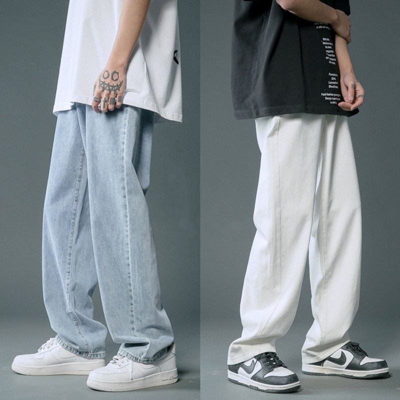 ภาพหน้าปกสินค้าMoosii พร้อมส่ง กางเกงยีนส์ขายาวผู้ชาย กางเกงทรงกระบอก สไตล์วินเทจ Jeans กางเกงยีนส์สไตล์เกาหลี ทรงหลวม จากร้าน moosii0.th บน Shopee
