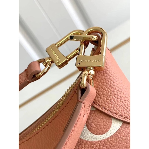 กระเป๋าแบรนด์เนม-กระเป๋าสะพายข้าง-new-louis-vuitton-bagatelleเทพ-size-22x14x9-cm