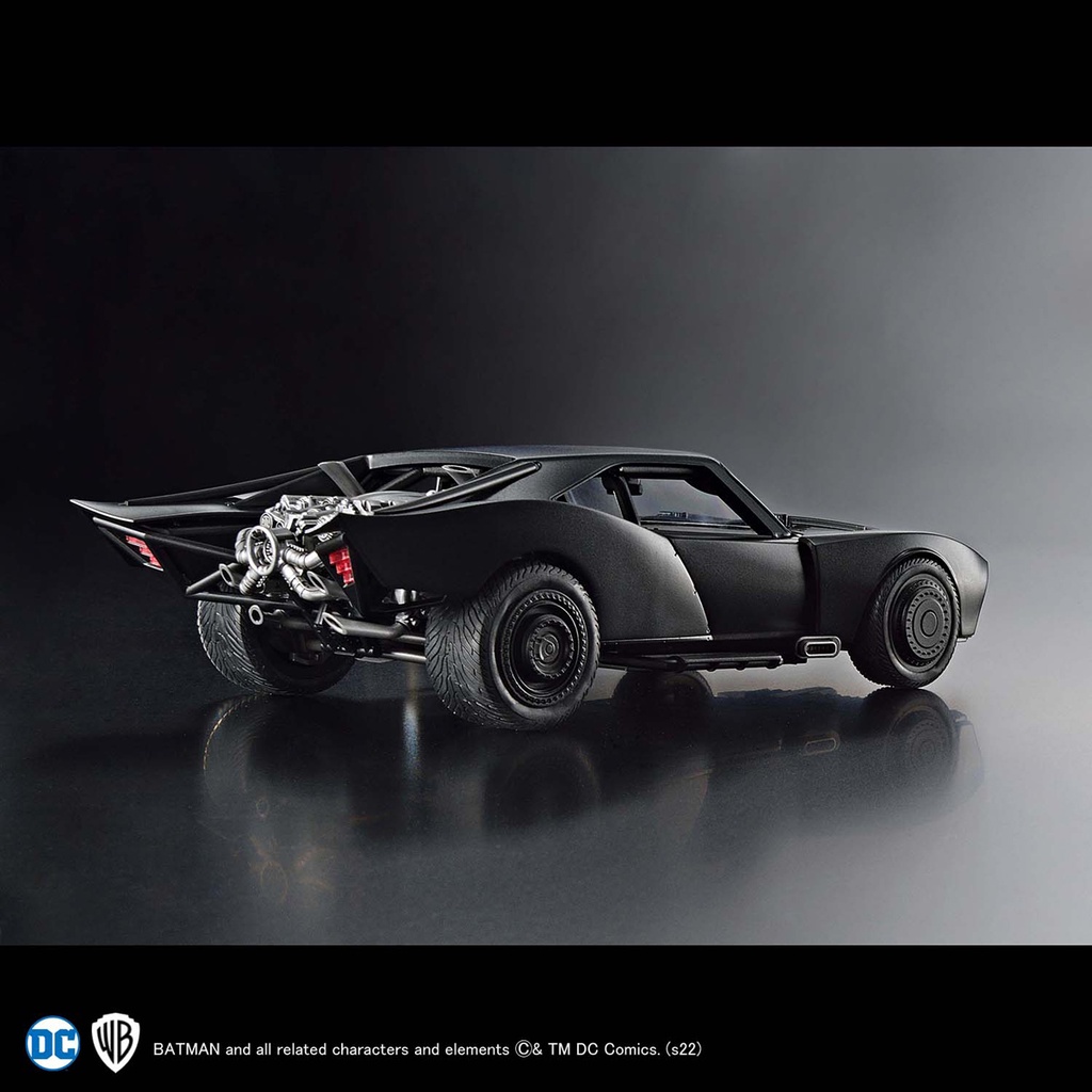 bandai-1-35-batmobile-the-batman-ver