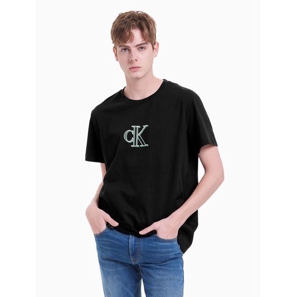 ภาพสินค้าเสื้อยืด Calvin Klein logo 100% Authentic จากร้าน all_about_brandusa บน Shopee ภาพที่ 4