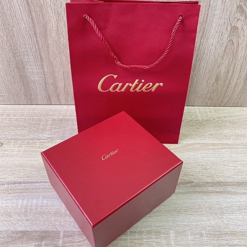 กล่องและอุปกรณ์-cartier-งาน-top-ครบชุด-เหมือนแท้สุดครับ