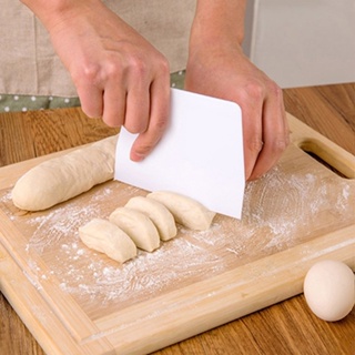 【AG】Popular Pastry Dough Scraper Cutter Plastic Baking Cake Decorating Kitchen Tool