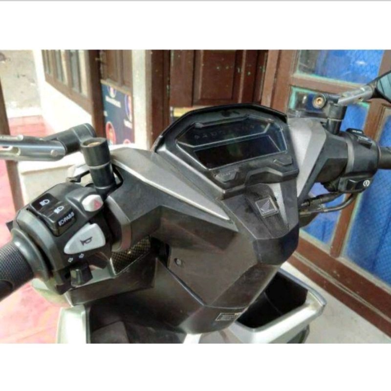 ที่ยึดสวิตช์ซ้าย Vario 150 & 160 New Nmax หรือ ที่ยึดสวิตช์ซ้าย Vario ...