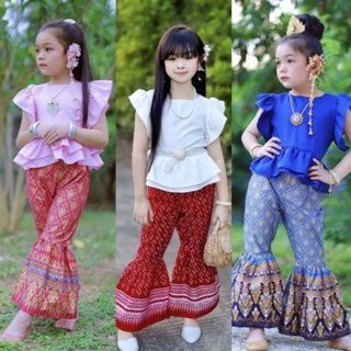 สินค้า ชุดผ้าไทยเด็กพิมพ์ลายพร้อมส่ง(ต้นทางนครสวรรค์)