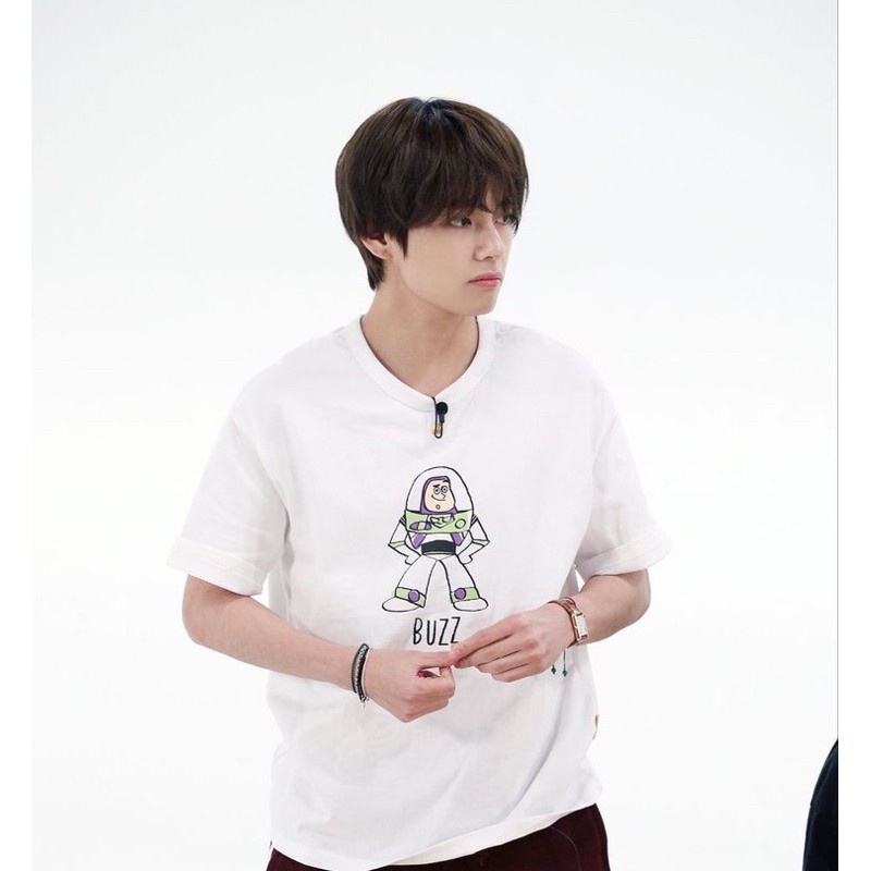 preorder-เสื้อยืด-toy-story-แบบวี-และ-อาร์เอ็ม-v-amp-rm-bts-03