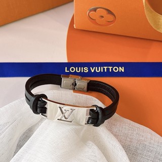 LOUIS VUITTON สร้อยข้อมือ กําไลข้อมือ ไทเทเนียม ลําลอง ลายโลโก้ตัวอักษร LV โมโนแกรม