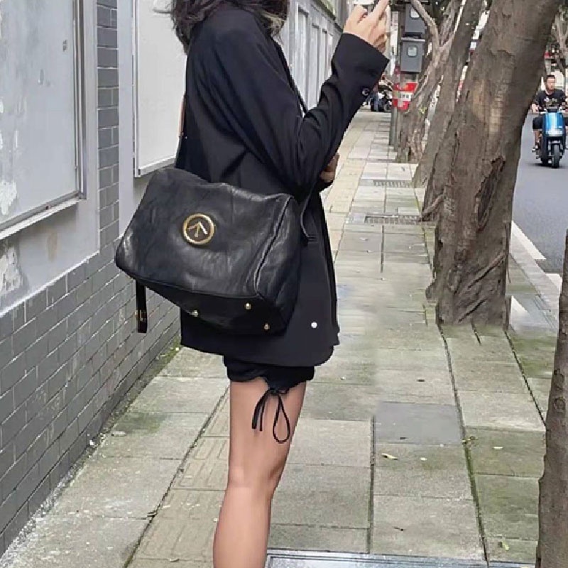yadou-กระเป๋าโท้ทสีดำย่นหนัง-pu-หญิงความจุสูงสะพายไหล่เดินทางนุ่ม