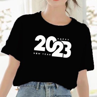 เสื้อยืดผ้าฝ้าย 2023 [S-5XL]ผ้าฝ้าย 100% [S-5XL]เสื้อยืดแขนสั้น โอเวอร์ไซซ์ ลาย Happy New Year สไตล์เกาหลี สําหรับผู้หญิ