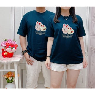 [S-5XL]ผ้าฝ้าย 100% เสื้อยืดแขนสั้น พิมพ์ลาย RABBIT ปีใหม่จีน สําหรับผู้หญิง และผู้ชาย