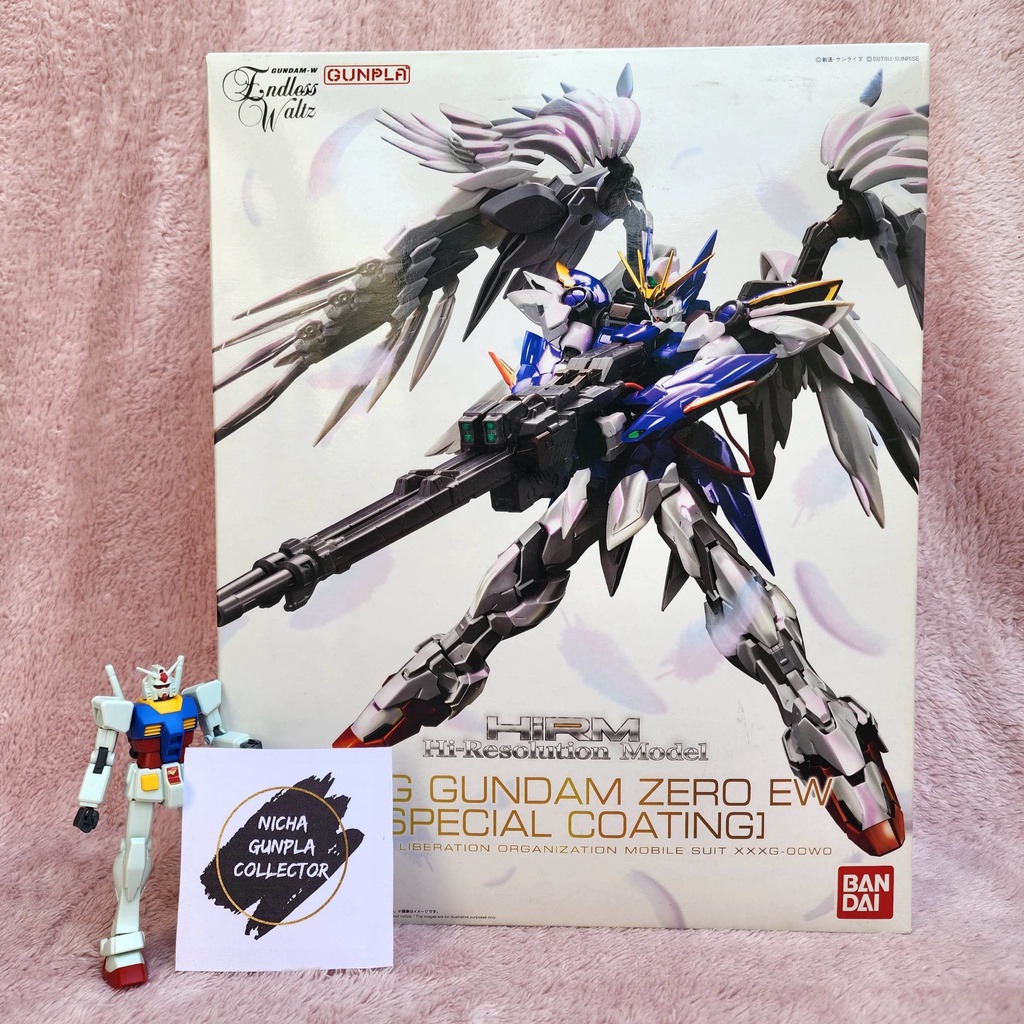 Hi-Res Model 1/100 Wing Gundam Zero Custom EW Pearl Coating Ver ...