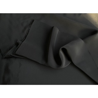 ผ้าตัดเสื้อ ผ้าตัดชุดสีดำ (ผ้าแพเรช) หน้ากว้าง45นิ้ว ผ้าไม่หนา แต่มีน้ำหนัก ทิ้งตัว ออกแดดแล้วสวยมาก