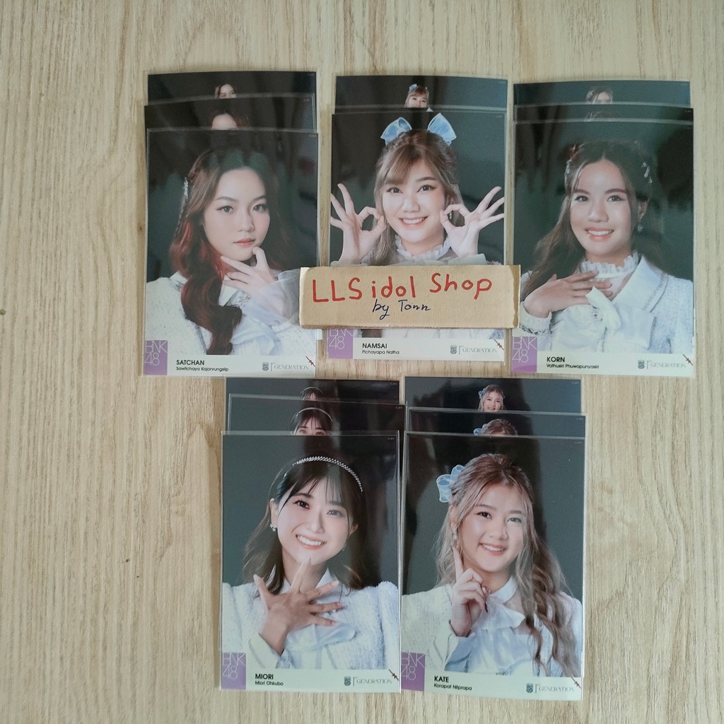 comp-2-2-bnk48-รุ่น-1-1st-generation-photoset-jiwaru-days-ซัทจัง-น้ำใส-ก่อน-มิโอริ-เคท