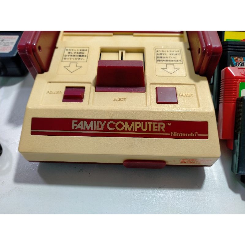Famicom Japan แท้ ชุดไฟไทยพร้อมเล่น ตลับเกมสุ่ม 5 ตลับ เล่นได้ทุกเกม ...