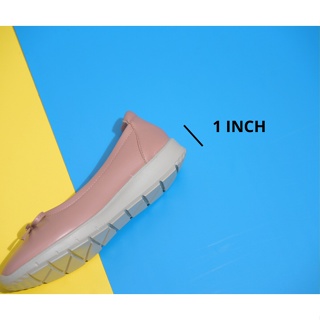 ภาพขนาดย่อของภาพหน้าปกสินค้ารองเท้าเเฟชั่นผู้หญิงเเบบ Slip on ส้นเตี้ย No. 688-63 NE&NA Collection Shoes จากร้าน nena_official_store บน Shopee ภาพที่ 5