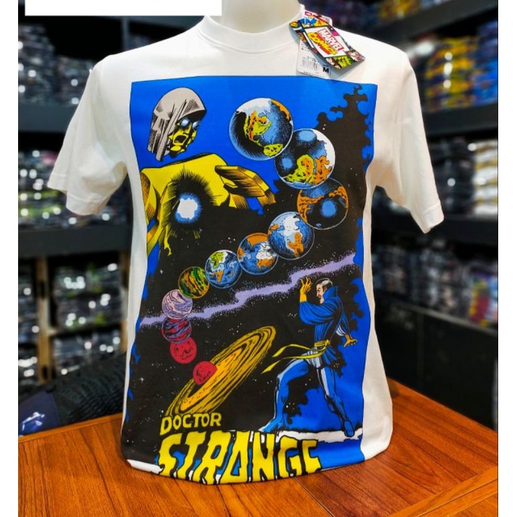 เสื้อยืดmarvel-ลิขสิทธิ์แท้ลายdr-strangeสีขาว-mvx001-01