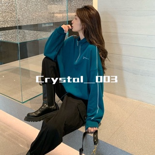 ภาพขนาดย่อของภาพหน้าปกสินค้าCrystal SS23 เสื้อกันหนาว เสื้อแขนยาว ฟชั่นส oversize รูปแบบใหม่ ใส่สบายๆ เสื้อกันหนาว เสื้อฮู้ด PFWYP-9806 จากร้าน howwo_03.th บน Shopee