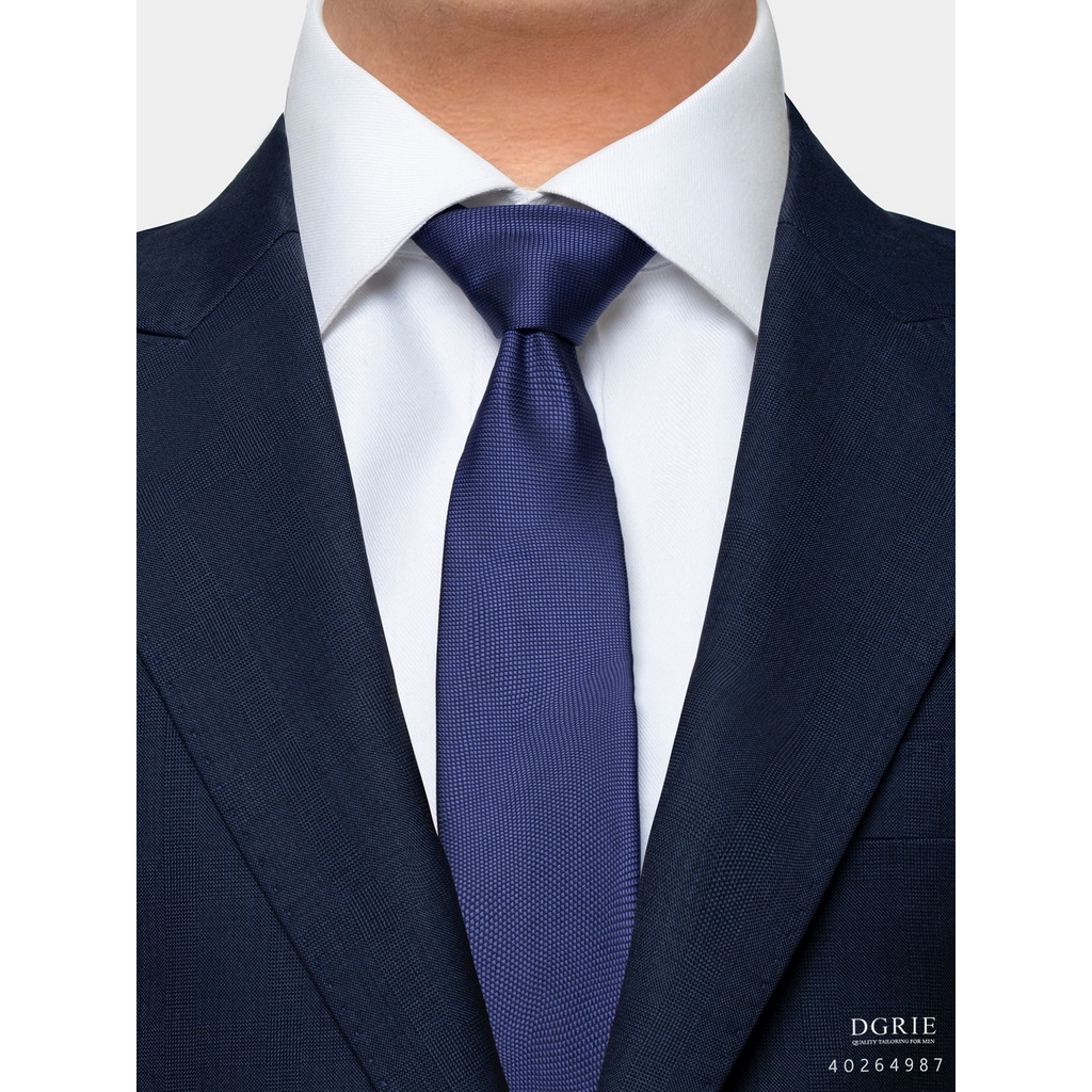 blue-square-texture-3-inch-necktie-เนคไทสีน้ำเงินลายตารางสีเหลี่ยม