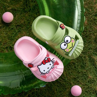 SANRIO รองเท้าแตะ Crocs ลายการ์ตูนสุนัขมาริโอ้ เหมาะกับใส่ในบ้าน ห้องน้ํา แฟชั่นฤดูร้อน สําหรับเด็กผู้หญิง