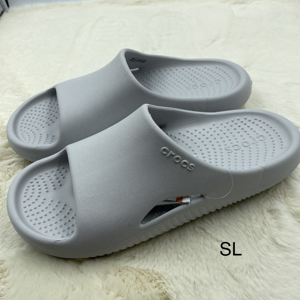 รองเท้าแตะ-crocs-รองเท้าแบบสวมสำหรับผู้หญิงและผู้ชาย-รุ่น-crocs-mellow-slide-สินค้าสวยคุณภาพดีน้ำหนักเบานิ่มมากๆสวมค่ะ