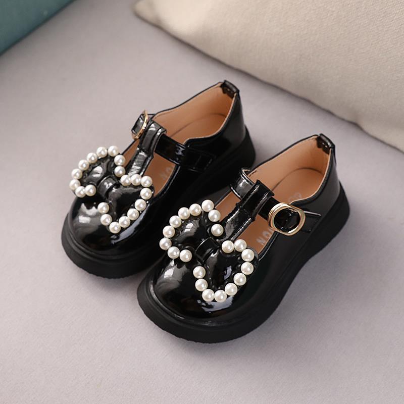 รองเท้าหนังขนาดเล็กของเด็กผู้หญิง-2023-ฤดูใบไม้ผลิใหม่รองเท้าเจ้าหญิงกุทัณฑ์เวอร์ชั่นเกาหลีรองเท้าถั่วด้านล่างนุ่ม