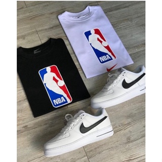 T-Shirtเสื้อยืด พิมพ์ลายโลโก้ Nba ขนาดใหญ่ พรีเมี่ยม สําหรับผู้ชาย และผู้หญิง S-5XL