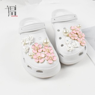 Crocs Jibbitz ชุดจี้กระดุม รูปดอกไม้ ขอบทอง สําหรับรองเท้า DIY