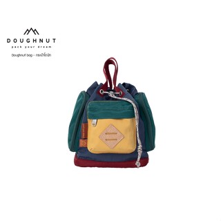 DOUGHNUT BAG : Pyramid Tiny Happy Camper Series : LAKE กระเป๋าโดนัทกันน้ำได้ ผลิตจากผ้าไนลอน 420D (รหัสสินค้า 09644 )