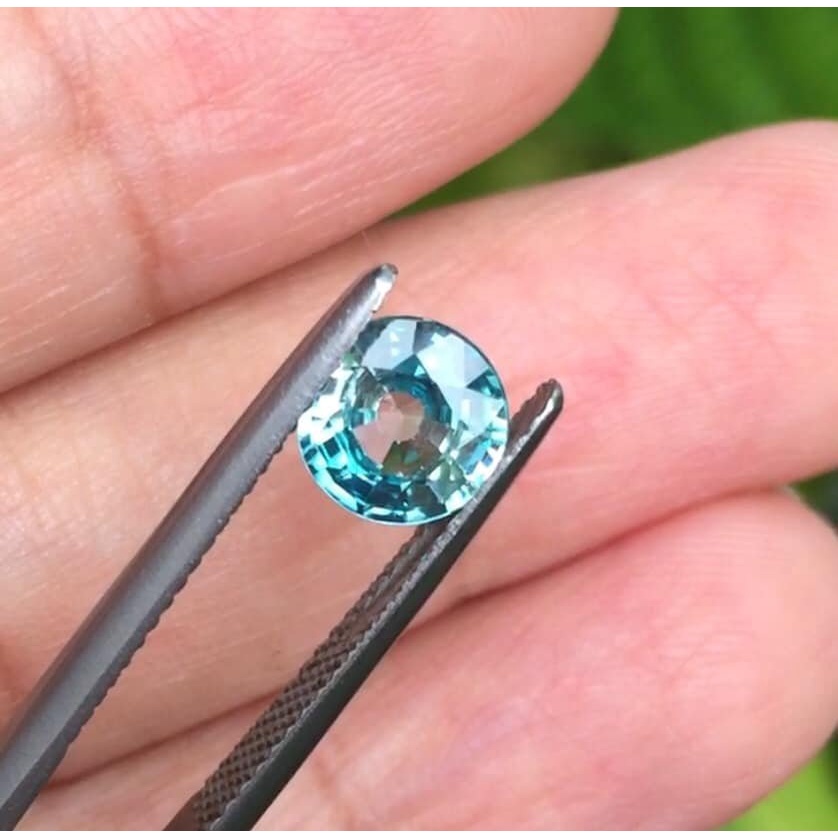 พลอยเพทาย-blue-zircon-นน1-70กะรัต