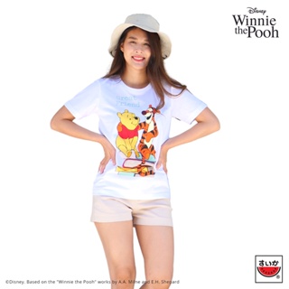 เสื้อแตงโม (SUIKA) - เสื้อยืด Disney ลาย WINNIE THE POOH COLLECTION สีขาว ( DPH.O-008 )