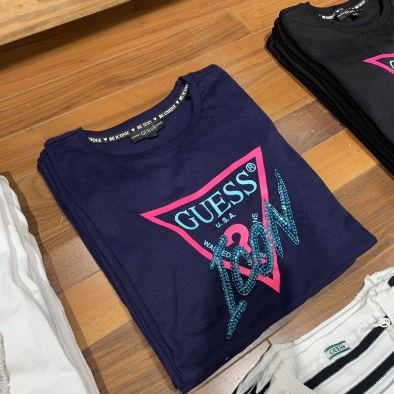 สินค้าเฉพาะจุด-เสื้อยืดสีขาวเสื้อยืด-guess-เพิ่มสีมาใหม่ผ้านิ่มมากไม่บาง-ยืดสบาย-สวย