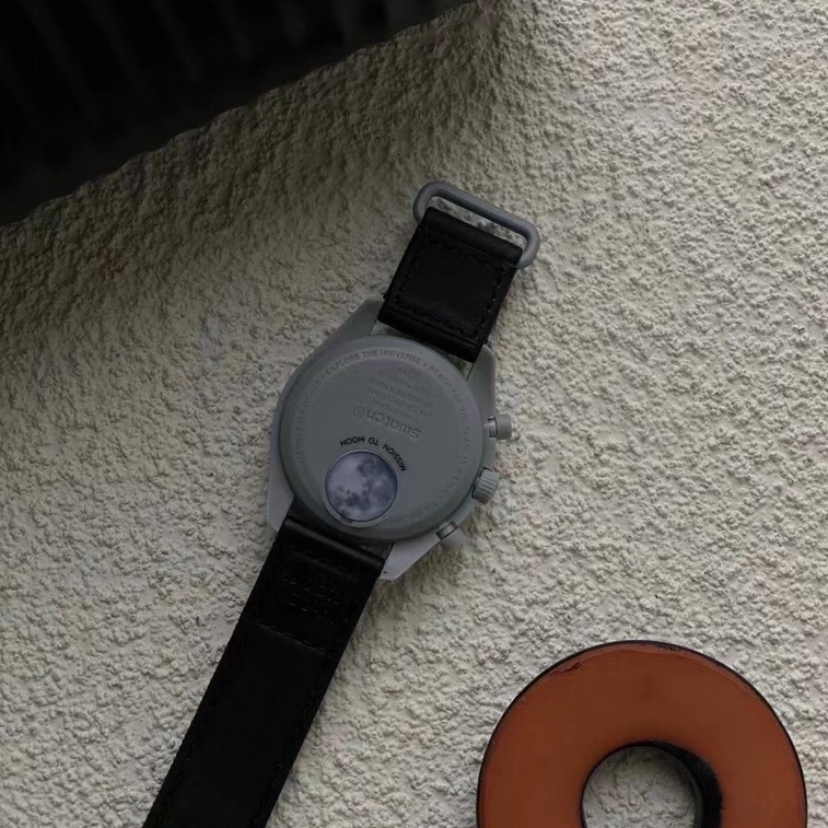 ภาพสินค้าSwatch & OMG Co Branded Bioceramic นาฬิกาข้อมือควอตซ์แฟชั่น สายเซรามิค กันน้ํา สําหรับคู่รัก จากร้าน ihuya.th บน Shopee ภาพที่ 3