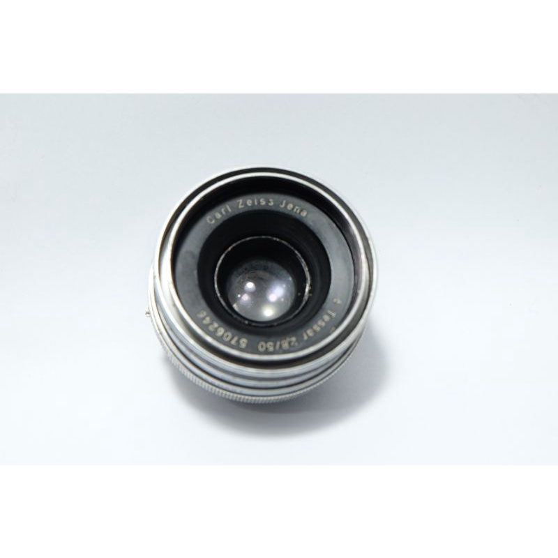 Obiettivo Carl Zeiss Jena Tessar 50mm F/2.8 Rosso T 12 Lame Per EXA – Usato