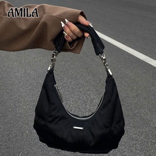 AMILA กระเป๋าผ้ากำมะหยี่สีดำทรงเสี้ยววินเทจ ดีไซน์เฉพาะของเกาหลี กระเป๋าแฟชั่นใต้วงแขน