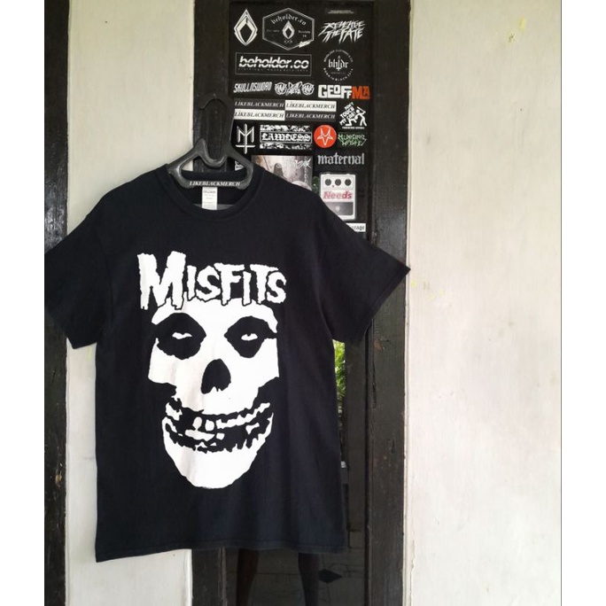 เสื้อยืดผู้-misfits-เสื้อยืด-fiend-skull-clic-likeblackmerch-s-5xl