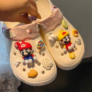 CROCS เครื่องประดับ จี้การ์ตูน Mario Game Jibits Donut Jibitz Charm Pin Macaron Food Croc Jibbits Bear Dog สําหรับตกแต่งรองเท้าผู้หญิง