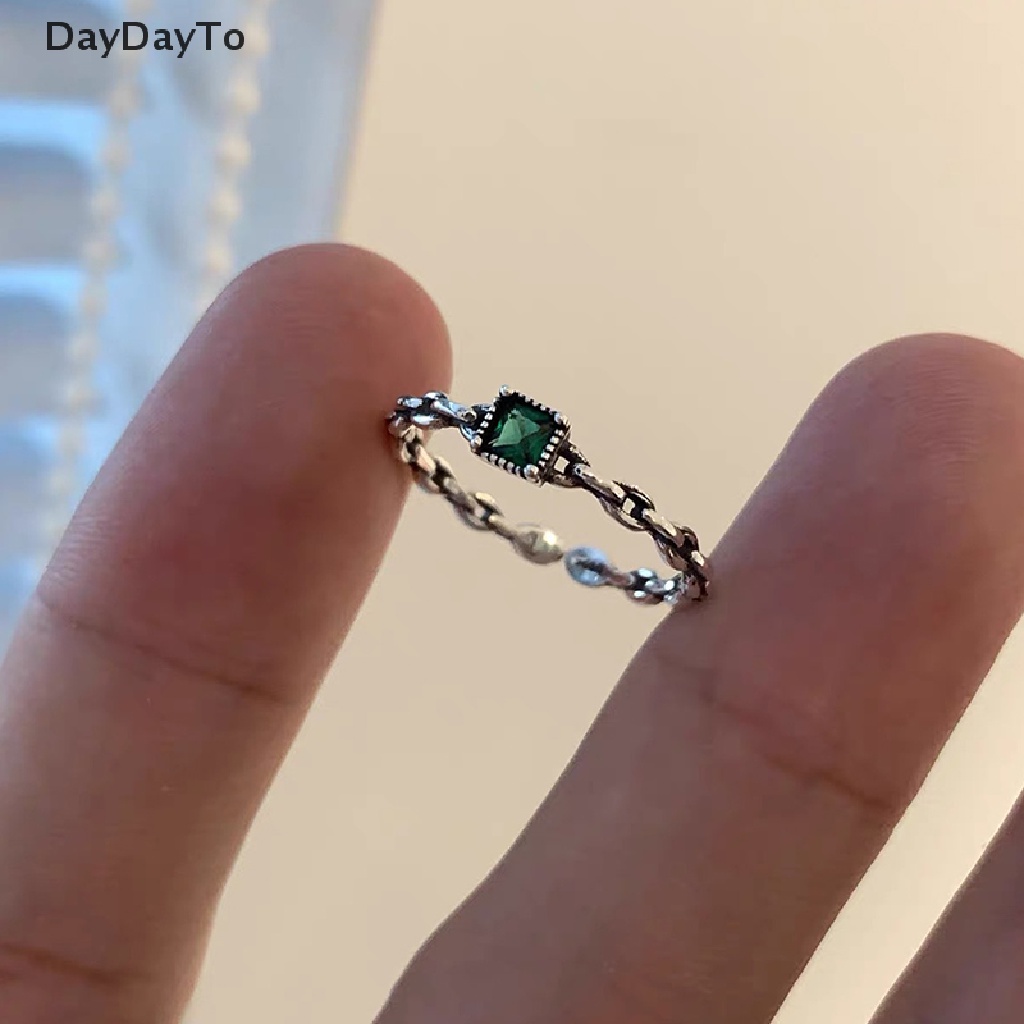 daydayto-ใหม่-แหวนนิ้วมือ-ประดับเพทายมรกต-ทรงสี่เหลี่ยม-ขนาดเล็ก-สไตล์วินเทจ-เครื่องประดับแฟชั่น-สําหรับผู้หญิง