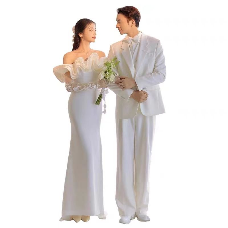 ชุดแต่งงานที่เรียบง่าย-ใหม่-ซาติน-แฟชั่น-เจ้าสาว-สนามหญ้า-ชายหาด-ภาพท่องเที่ยว-ฮันนีมูน-ชุดเดรสสีขาว