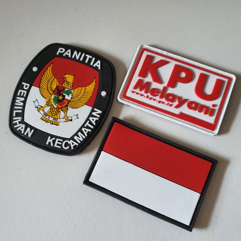 แผ่นปะยาง-ลายโลโก้-คณะกรรมการเลือกตั้งเขตย่อย-pps-kpu-เสิร์ฟ-ธงอินโดนีเซีย-การเลือกตั้ง-แผ่นปะสลักตราสัญลักษณ์ยางเวลโคร