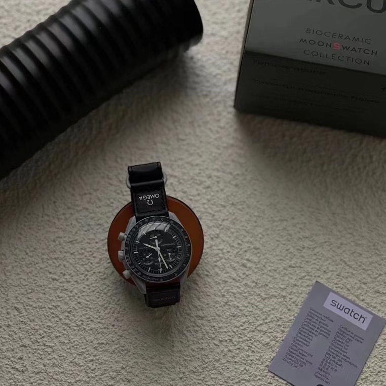 ภาพสินค้าSwatch & OMG Co Branded Bioceramic นาฬิกาข้อมือควอตซ์แฟชั่น สายเซรามิค กันน้ํา สําหรับคู่รัก จากร้าน ihuya.th บน Shopee ภาพที่ 4