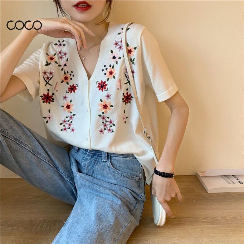 coco-ถักคาร์ดิแกน-เสื้อคอวี-เย็บปักถักร้อยแฟชั่น