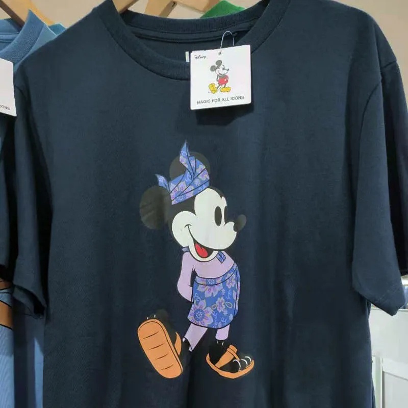 uniqlo-disney-cute-mickey-mouse-co-branded-loose-simple-mens-clothing-womens-couple-wear-printed-short-03