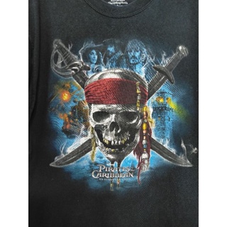 เสื้อยืด มือสอง ลายภาพยนตร์ Pirate Of The Caribbean อก 42 ยาว 29